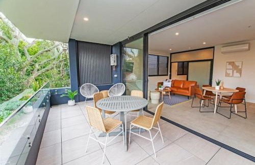 Coogee Apartment | Coogee Beachside Hideaway #3 - Private 1BR, Pet Friendly Retreat