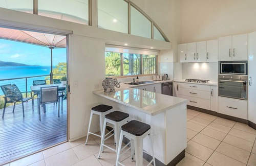 Hamilton Island Apartment | Cooinda Gardens 2, Cooinda Gardens 2 on Hamilton Island