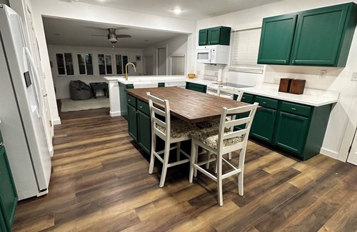 Inglis Cottage | Cookies Cottage , 3 bedroom 2 bath cottage
