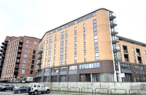 Dalston Apartment | Cool 2 bedroom flat in Dalston