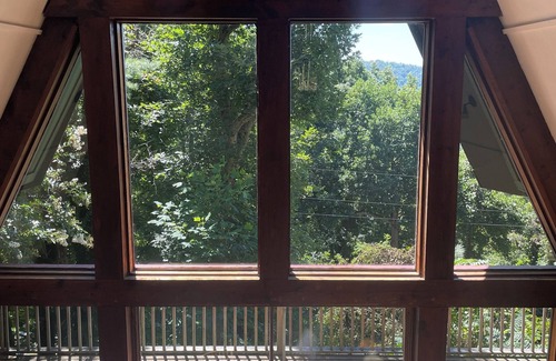 Asheville Cabin | Cool A-Frame Amazing Views