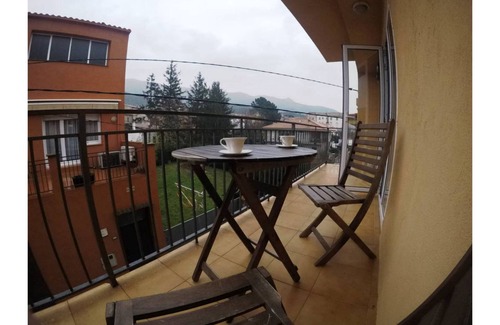 Macanet de Cabrenys Condo | Cool Breeze apartment
