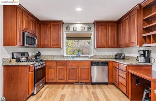 Groveland Cabin | Cool cabin with AC in Groveland - 5 bedrooms for your group