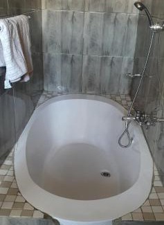Tsantsabane Bed & Breakfast | COOL CAVE B&B