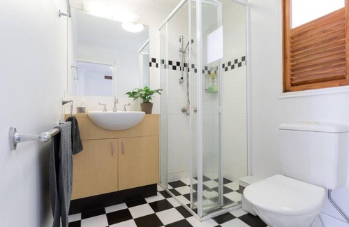 West End Apartment | Cool Flat - 2 Bed & Office