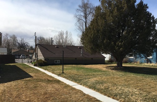 Riverton House | Cool ‘n Calm - A newly renovated basement house