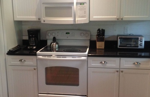 Eastham House | Cool - Quiet - Convenient