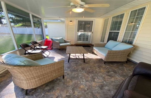 Pooler House | Cooler in Pooler on Outskirts of Historic Savannah