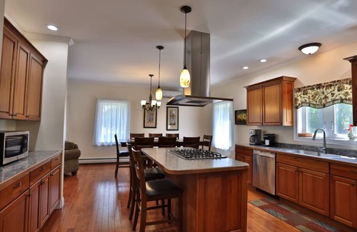 Cooperstown Apartment | Coop Diamonds Luxury Rentals; Sunrise Estates 4