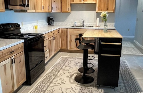 Milford Apartment | Cooperstown Double Play Lodge Unit B Near HOF