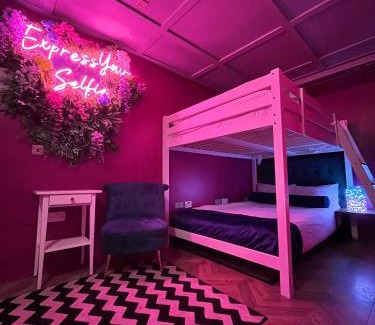 Manchester City Centre Apartment | Copper and Blossom