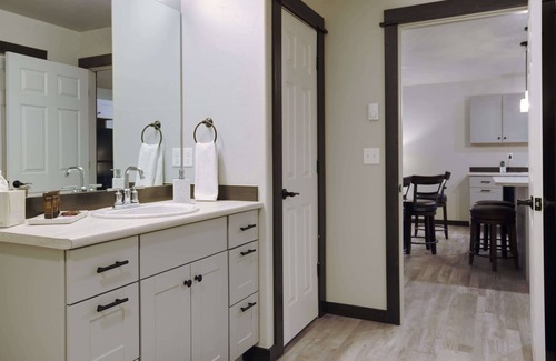 Butte House | Copper King Extended Stay Collection - 2 Bedroom Duplex