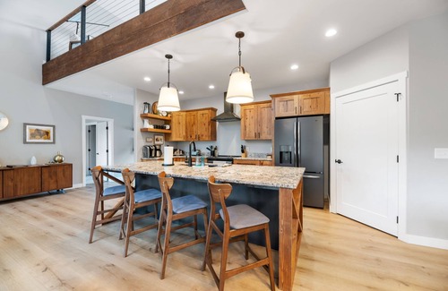 Lead House | Copper Skies Lodge In Powder House Pass