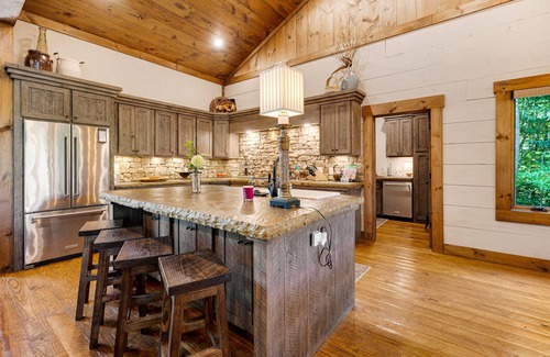 Epworth House | Copperline Lodge - located in Blue Ridge, GA
