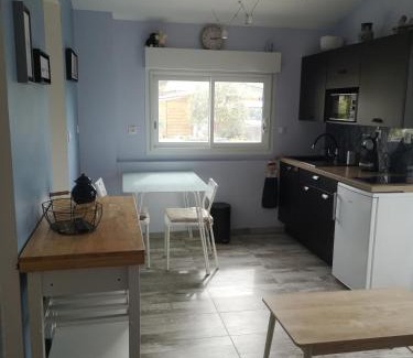 Chaillevette House | coquet petit studio