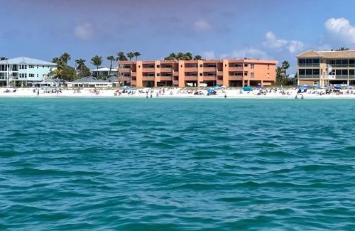 Bradenton Beach Apartment | Coquina Beach Club 109