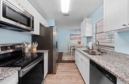 Rockledge House | Coquina Casa - Beachy Vibes