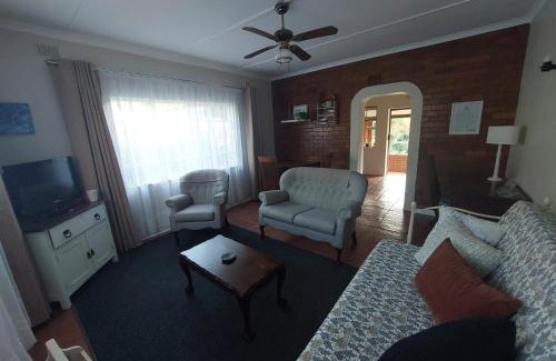 Hilton House | Coral Cottage