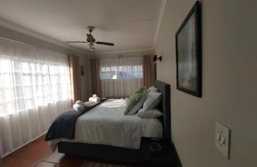 Hilton House | Coral Cottage
