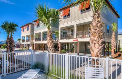 Gulf Shores House | Coral Dreams-Luxe Cottage steps from the Beach & Pool!