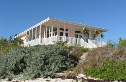 Green Turtle Cay House | Coral Sands Beach House on the Ocean, Green Turtle Cay, Bahamas