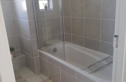 Simon's Town Apartment | Coral Sands on Muizenberg