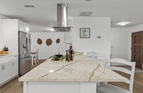 North Fort Myers House | Coral Way Escape is your private slice of Southwest Florida paradise