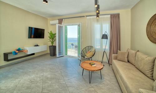 Mpatsi Apartment | Corali Suites Andros