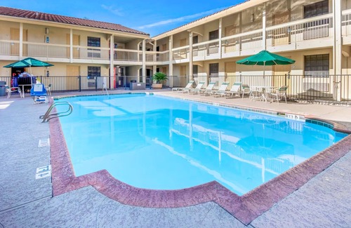 North San Antonio - SAT Hotel | Coratel Inn & Suites by Jasper Wonderland Standard 2 Double Bed NS