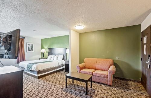 Wichita Hotel | Coratel Plus Suites Wichita West Airport