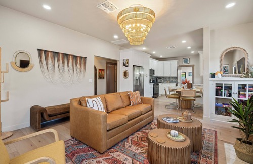 Feldman's House | Corazón Compound - Casa + Casita, NEW, Walk to UA, 4th Ave.