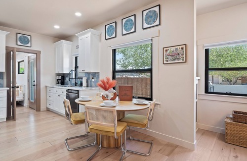 Feldman's House | Corazón Compound - Casa + Casita, NEW, Walk to UA, 4th Ave.