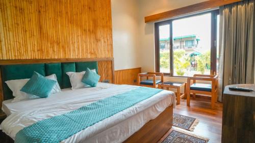 Bail Parao Hotel | Corbett Mid Forest House
