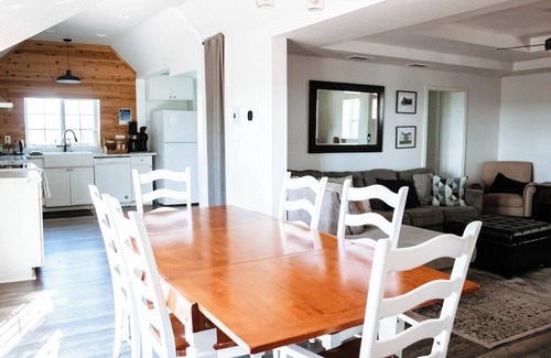 Williamstown House | Cordova Retreat - 7 Minutes from Ark!