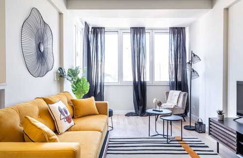Falca House | Coriander Apartment, Wifi, AC !new!