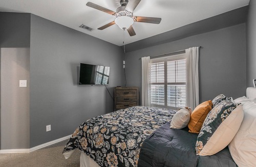 Corinth House | Corinth Cozy Escape: 3BR Delight