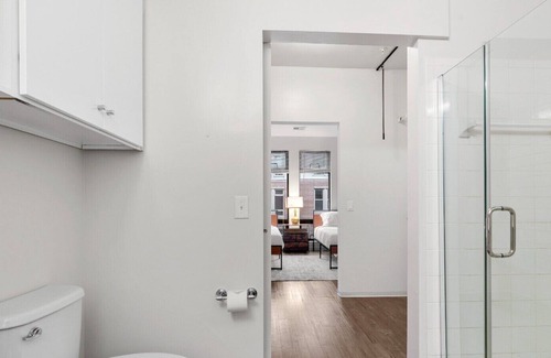 Assembly Square Apartment | Corner Lovely 2 bedroom 2 bathroom at the heart of assembly row