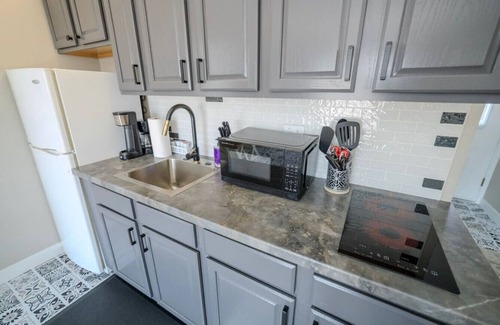 Table Rock Apartment | Corner | Top Floor | Fall Creek | Convenient to 76