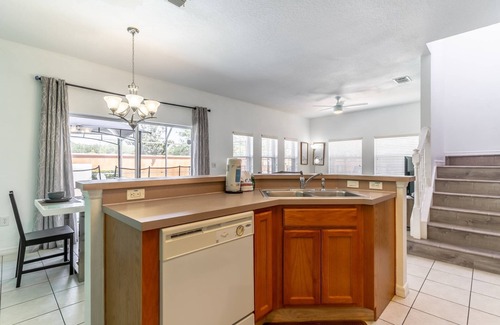 Bellavida House | Corner Unit | Private Pool | Sleeps 9 & Pets OK