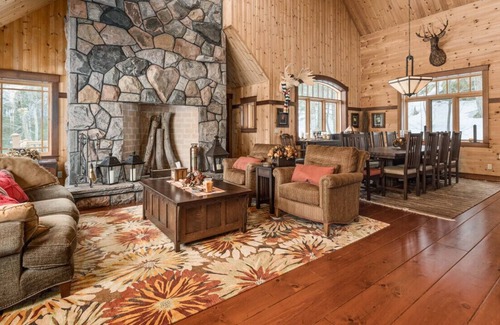 Seguin House | Cornerstone, Lake Rosseau