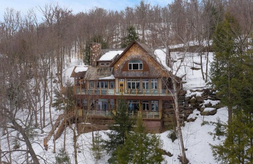 Seguin House | Cornerstone, Lake Rosseau