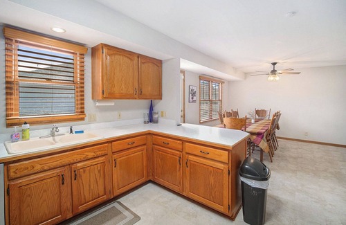 Lincoln House | Cornhusker Haven