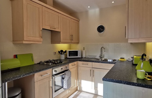Par Apartment | Cornish Apartment Close to Beaches, The Eden Project & Train Station
