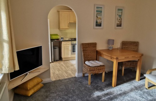 Par Apartment | Cornish Apartment Close to Beaches, The Eden Project & Train Station