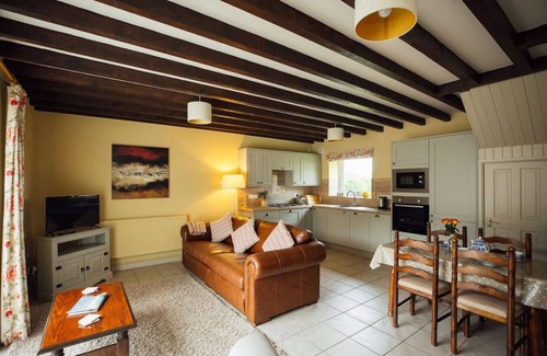 Haverfordwest Apartment | Cornloft Cottage at Scolton Cottages