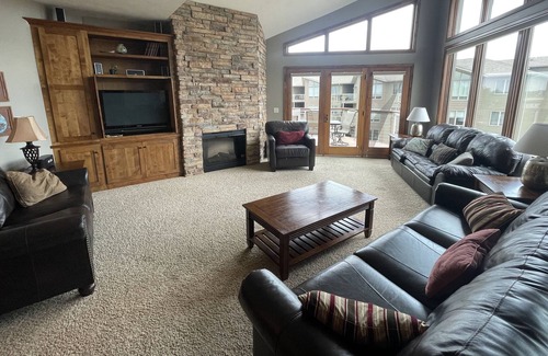 Arnolds Park Condo | CORONADO 400- TOP FLOOR BRIDGES BAY CONDO