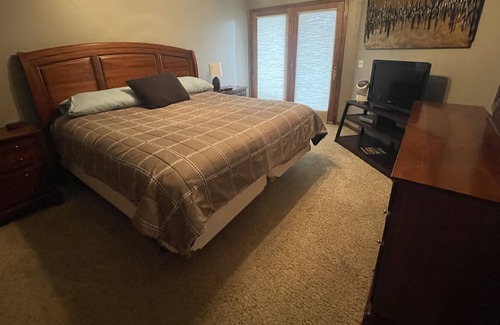 Arnolds Park Condo | CORONADO 400- TOP FLOOR BRIDGES BAY CONDO