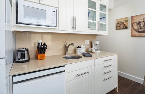 Coronado Condo | Coronado Crown 2 | 3BR Village Gem, Minutes to Sand