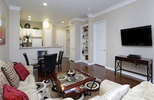 The Galleria Condo | Corporate Apartment/*all Bills Paid* Condo In The Heart Of The Galleria
