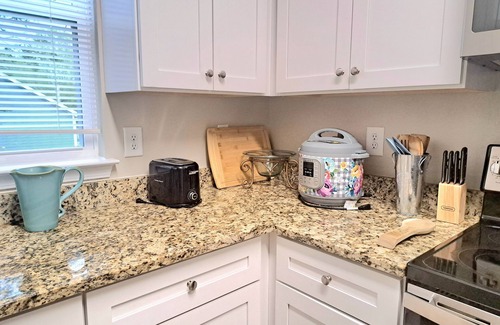 Gastonia House | Corporate Housing for Business & Family